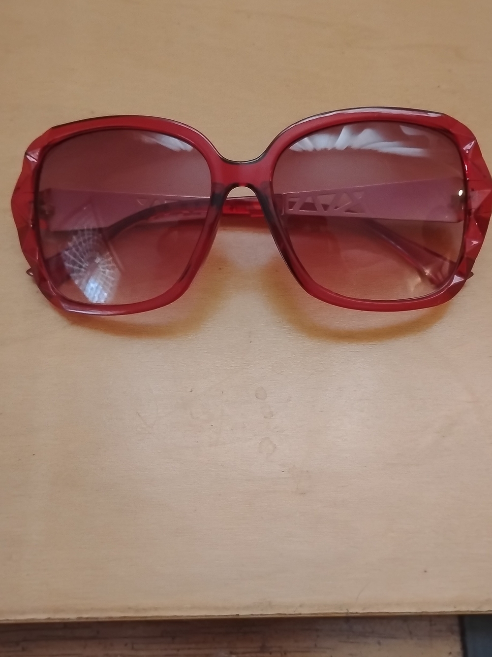 Brand New Red Women's Oversized Sunglasses with Gold Accent